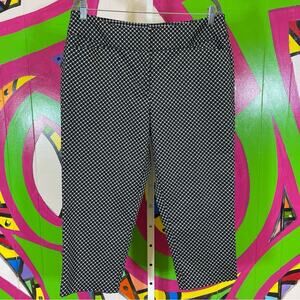 Worthington, Printed Professional Capris. Size 12. In excellent condition!